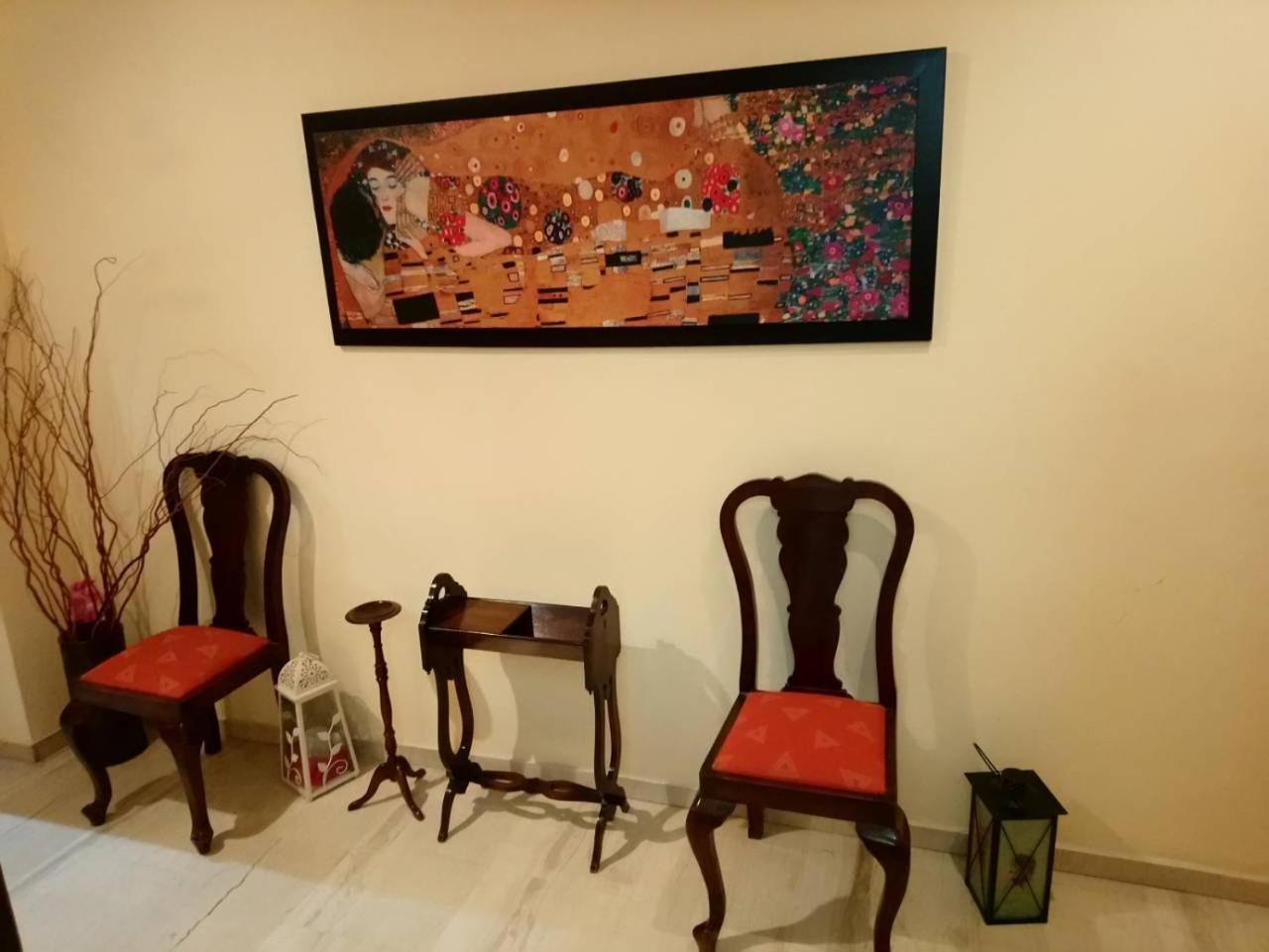 Apartment Petroupoli *